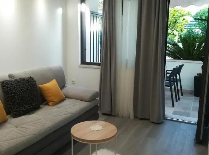 Vidos Апартаменти