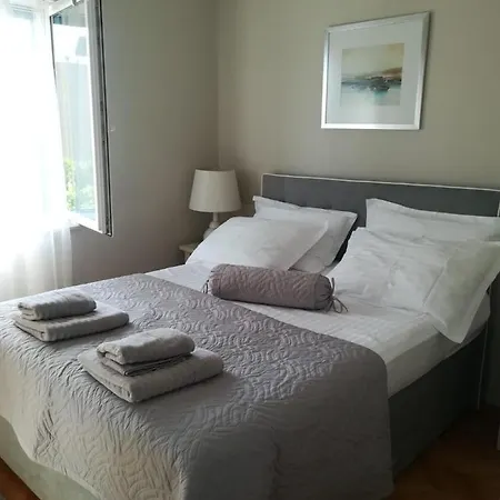 Apartment Vidos *