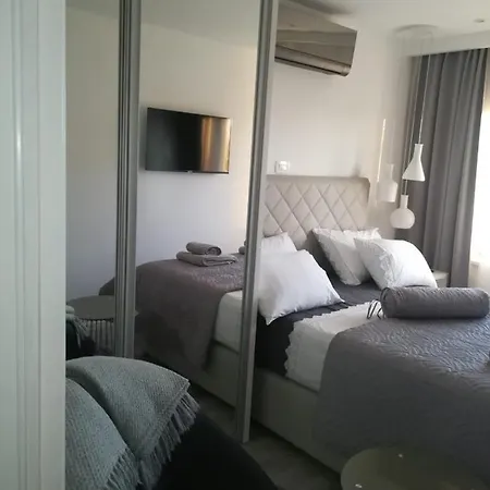 Vidos マカルスカ