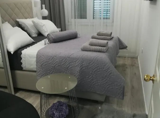 Vidos Апартаменти